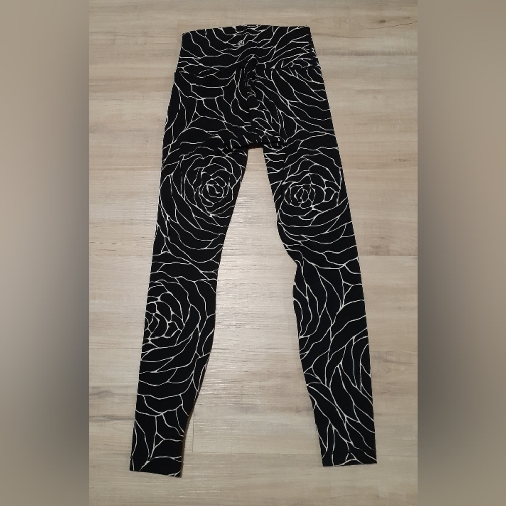 Lululemon Wunder Under High Rise Luxtreme